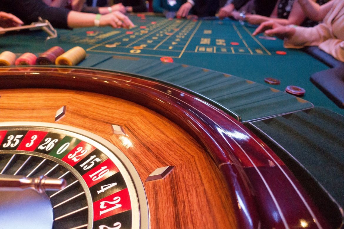 game-bank-g98d9c9017_1280